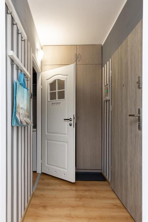 Ferienwohnung Baywatch - Apartament Przymorze Danzig Exterior foto